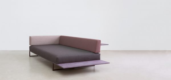 Circus Chaiselongue by Llot Llov