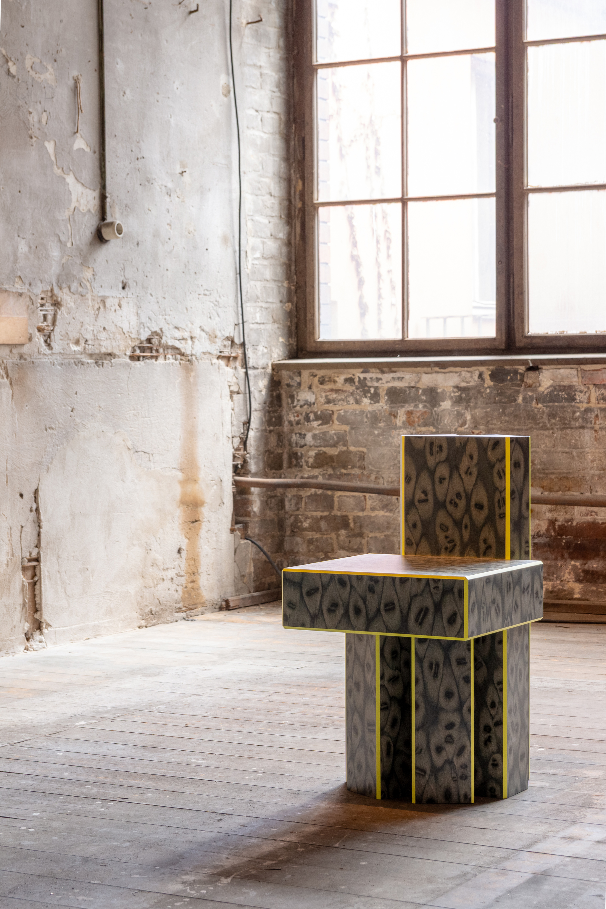 Osis Stella Chair